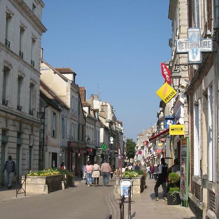 Gite De Preuilly Auxerre Exteriör bild